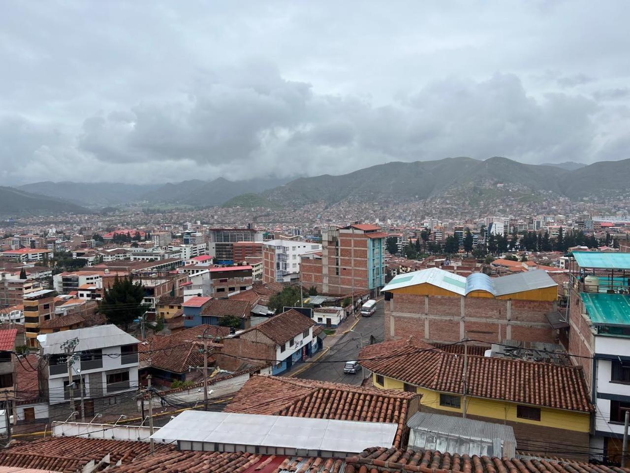 Yanapanakusun Cusco Hotel ภายนอก รูปภาพ
